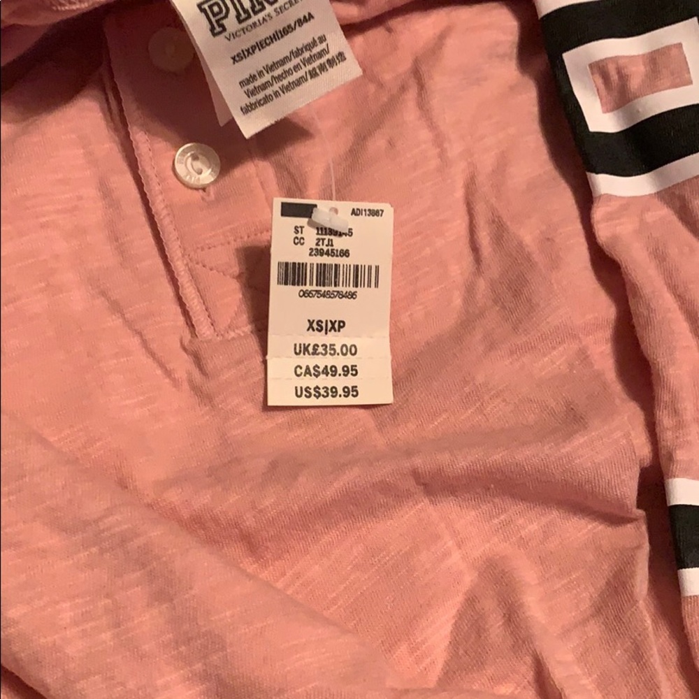 2 Victoria secrects tee shirts long sleeve